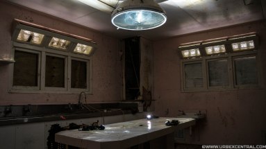 Abandoned Mental Hospital Morgue, New Zealand Urbex